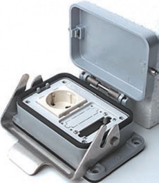 CHSDS, HOUS. SCHUKO SOCK-ELECTR., ILME